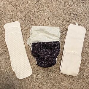 BumGenius Adjustable Snap Closure Diaper Set